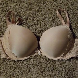 Nude bra